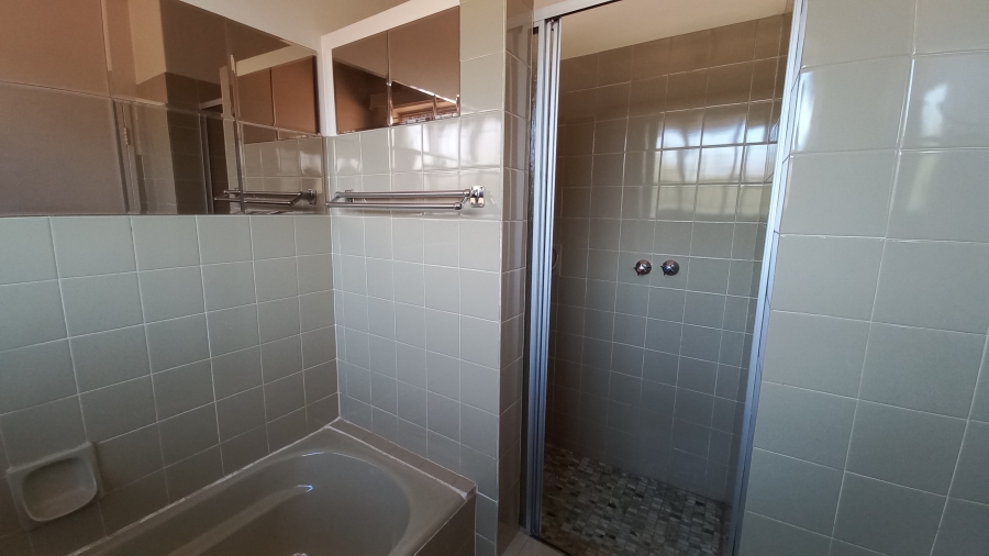 2 Bedroom Property for Sale in Parkrand Gauteng