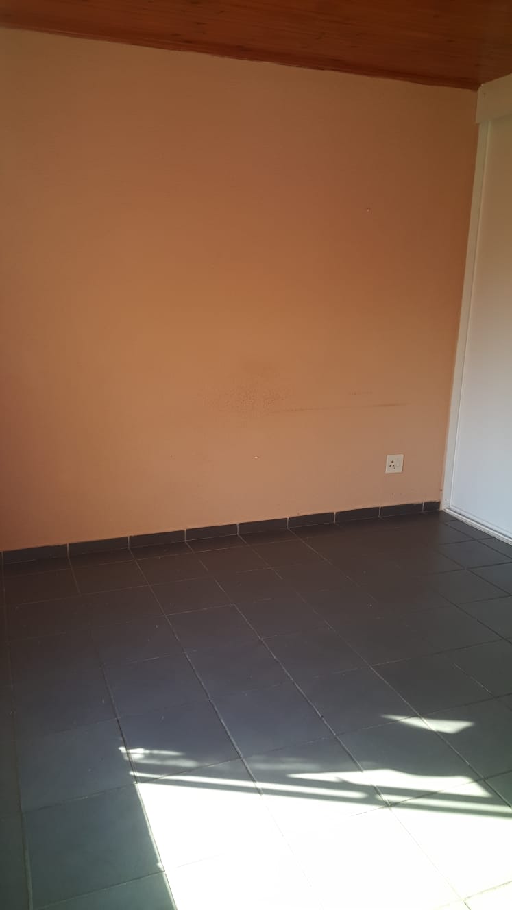 6 Bedroom Property for Sale in Dalpark Gauteng