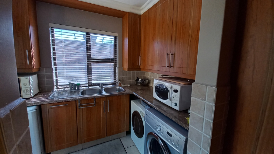 3 Bedroom Property for Sale in Libradene Gauteng