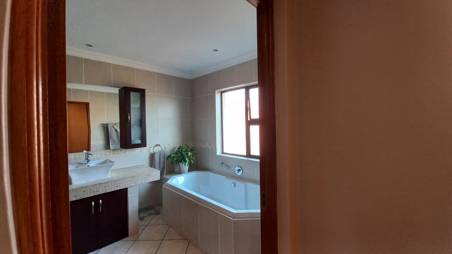 3 Bedroom Property for Sale in Libradene Gauteng