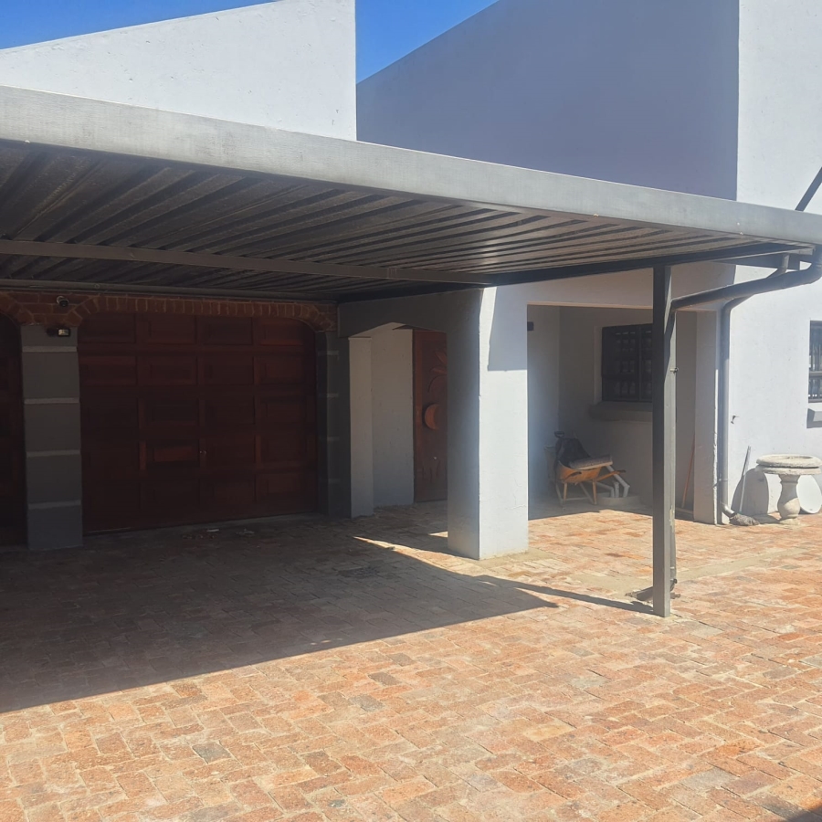 4 Bedroom Property for Sale in Dalpark Ext 1 Gauteng