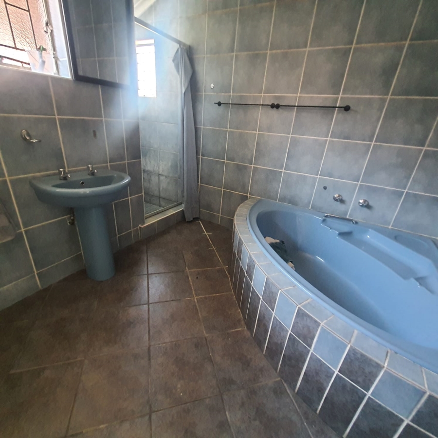 4 Bedroom Property for Sale in Dalpark Ext 1 Gauteng