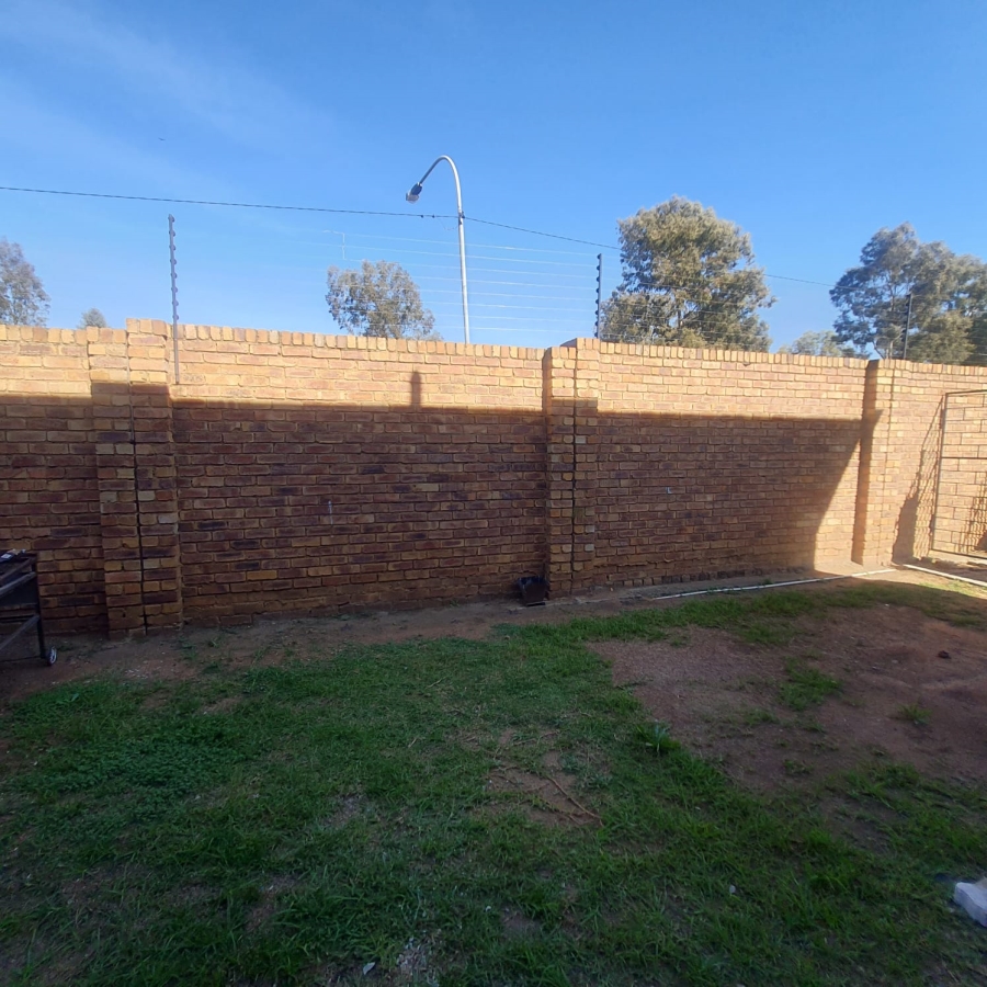 3 Bedroom Property for Sale in Dalpark Gauteng