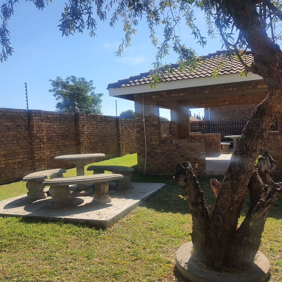 3 Bedroom Property for Sale in Dalpark Gauteng