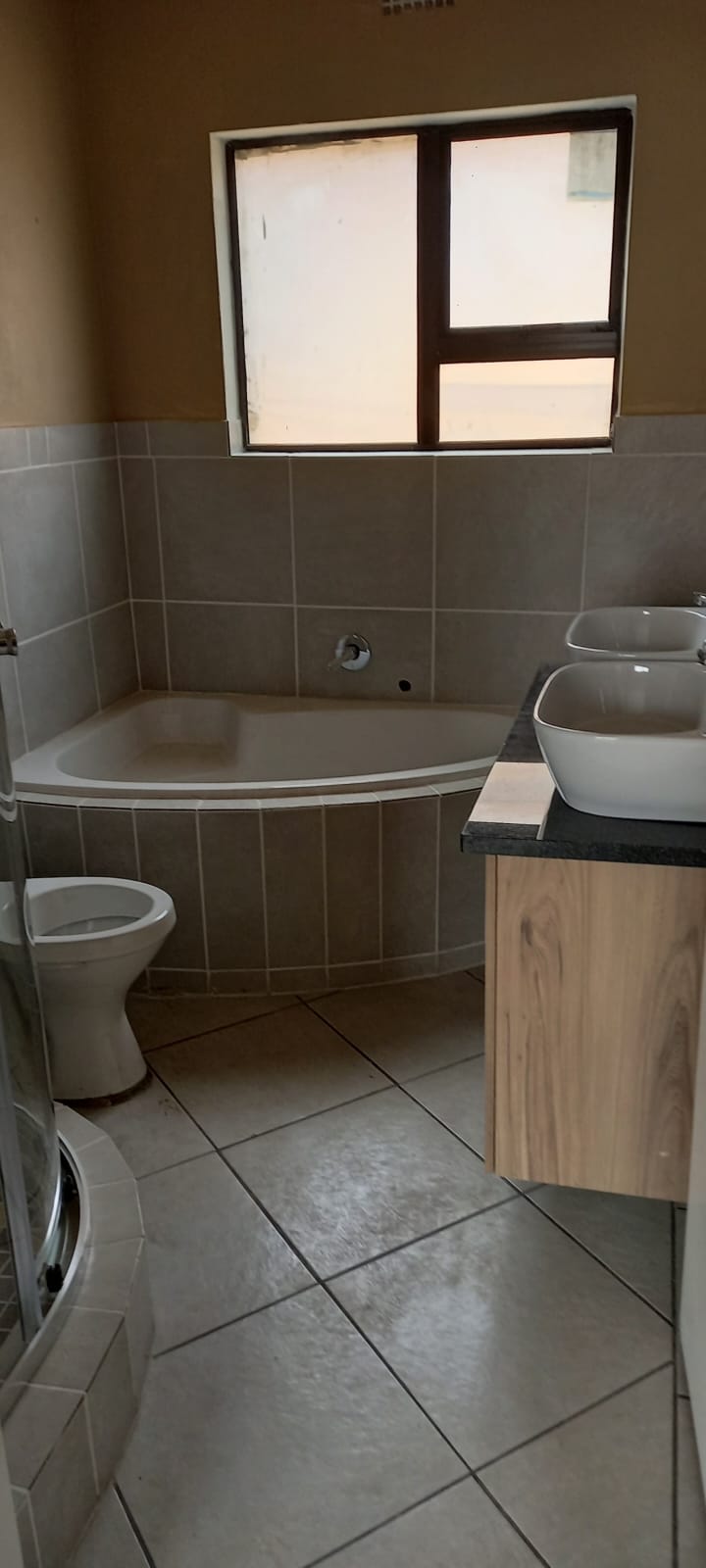 To Let 3 Bedroom Property for Rent in Riversdale Gauteng