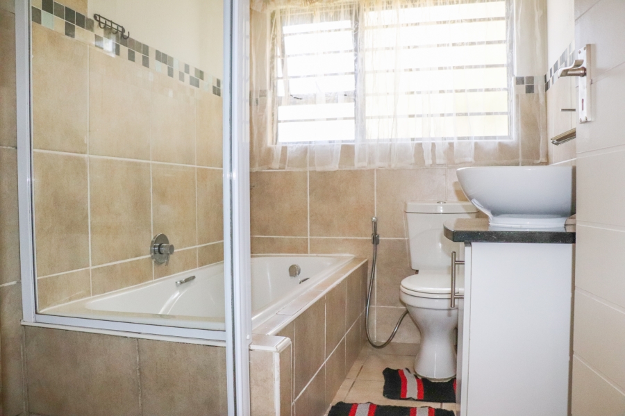 To Let 2 Bedroom Property for Rent in Parkwood Gauteng