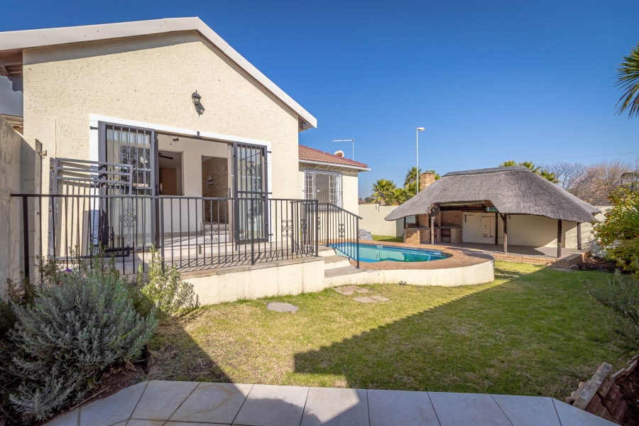 3 Bedroom Property for Sale in Honeydew Manor Gauteng