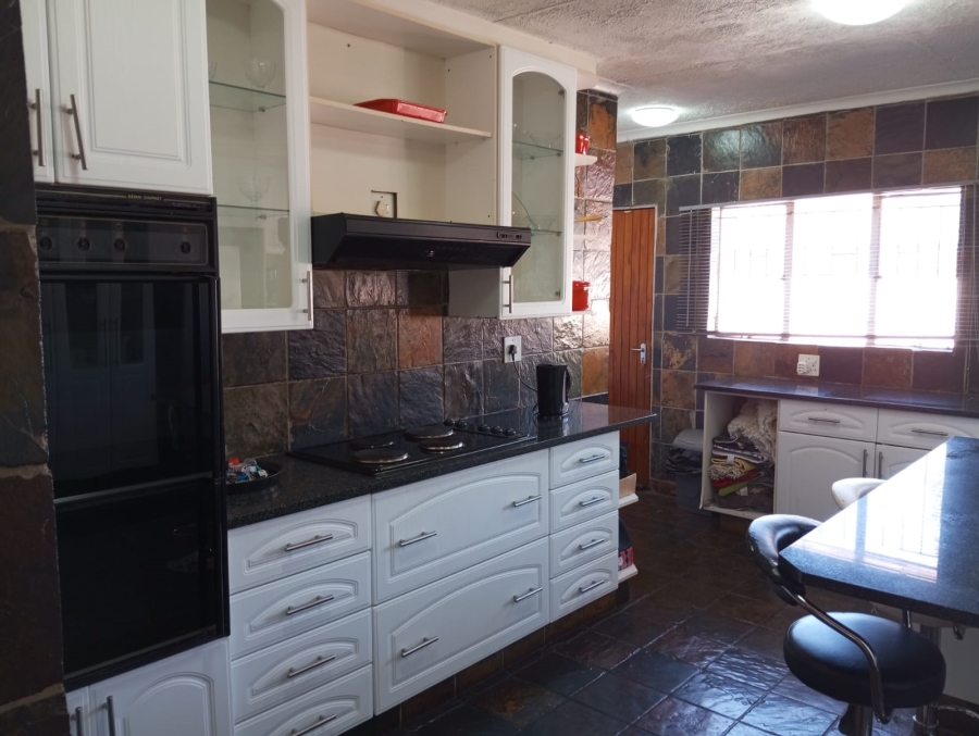 3 Bedroom Property for Sale in Rant En Dal Gauteng