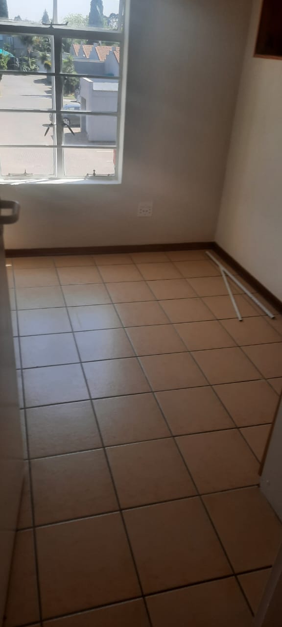 To Let 3 Bedroom Property for Rent in Birchleigh Gauteng