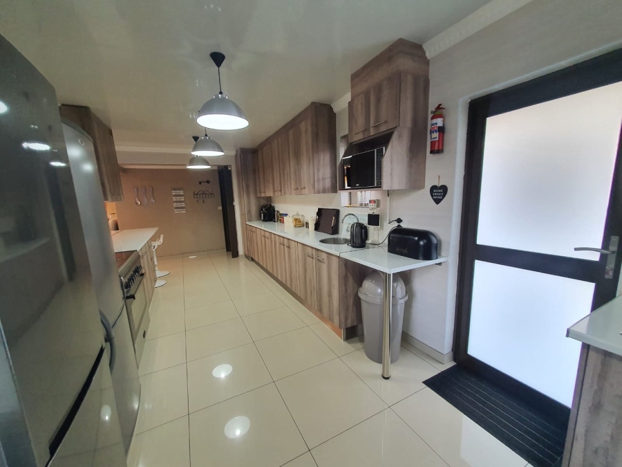 4 Bedroom Property for Sale in Noordkruin Gauteng