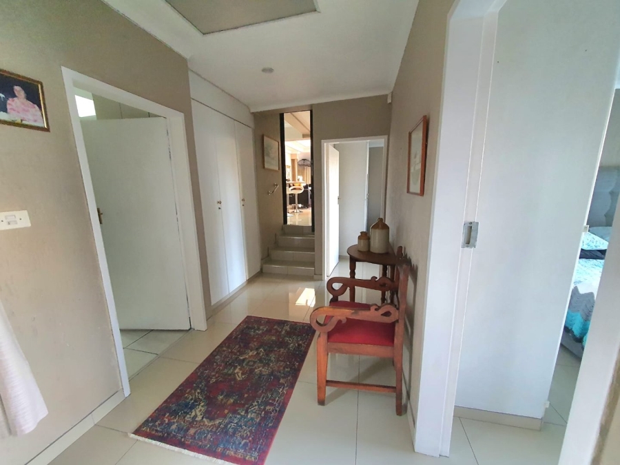 4 Bedroom Property for Sale in Noordkruin Gauteng