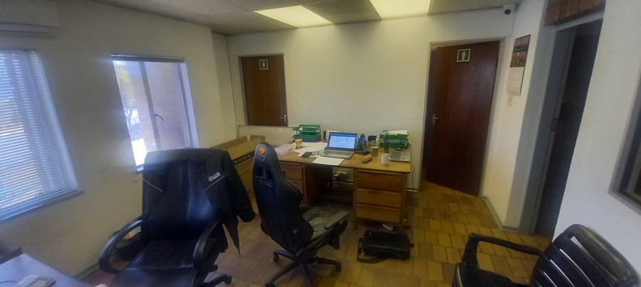 To Let commercial Property for Rent in Jet Park Gauteng