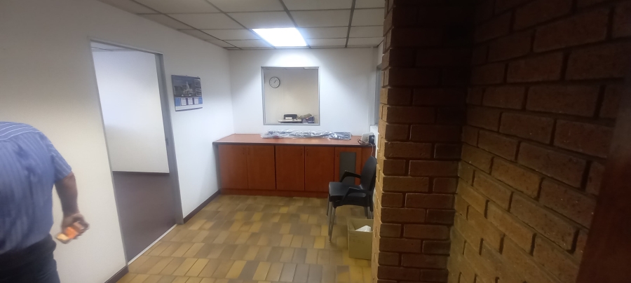 To Let commercial Property for Rent in Jet Park Gauteng