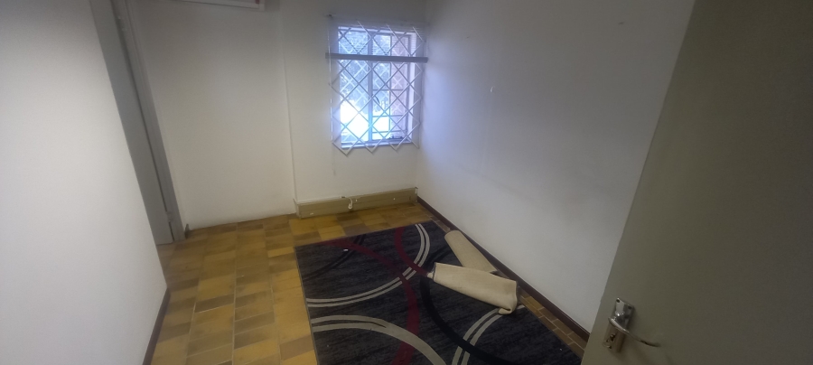 To Let commercial Property for Rent in Jet Park Gauteng