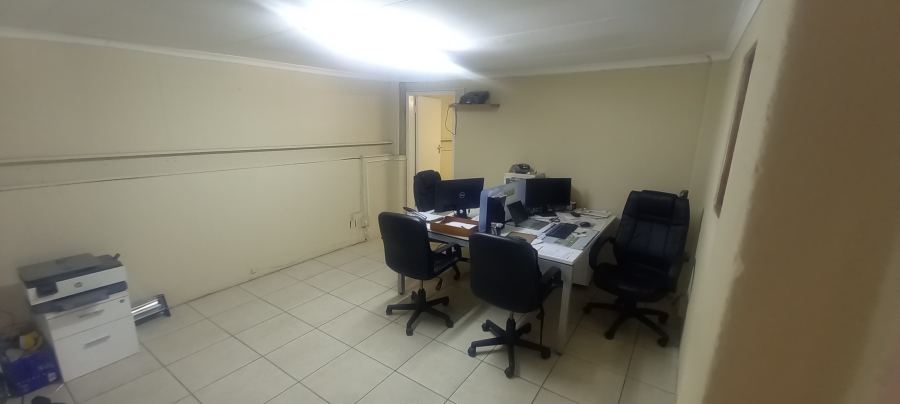 To Let commercial Property for Rent in Jet Park Gauteng