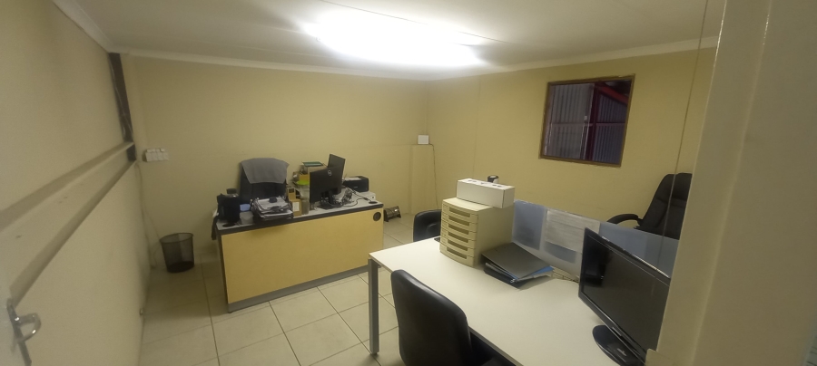 To Let commercial Property for Rent in Jet Park Gauteng