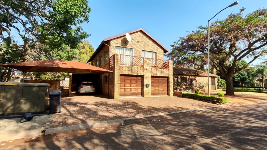 4 Bedroom Property for Sale in Doornpoort Gauteng