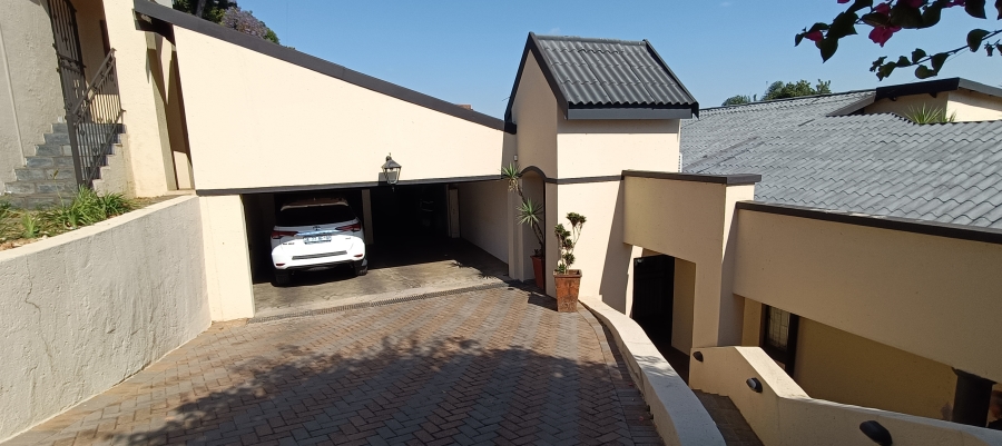 4 Bedroom Property for Sale in Wonderboom Gauteng