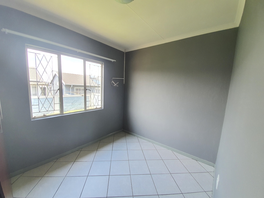 To Let 3 Bedroom Property for Rent in Albemarle Gauteng