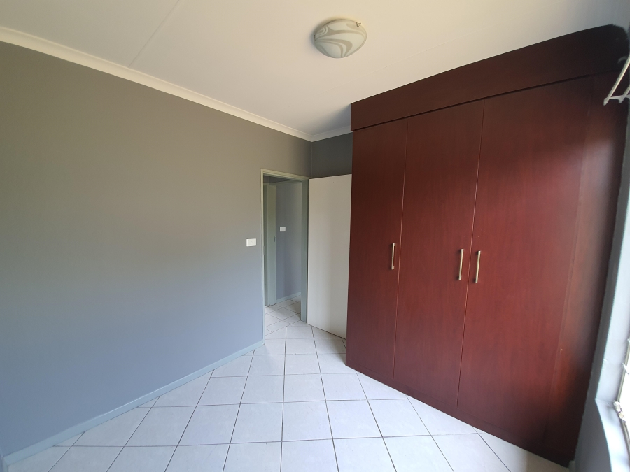 To Let 3 Bedroom Property for Rent in Albemarle Gauteng