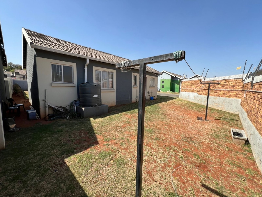 To Let 3 Bedroom Property for Rent in Albemarle Gauteng