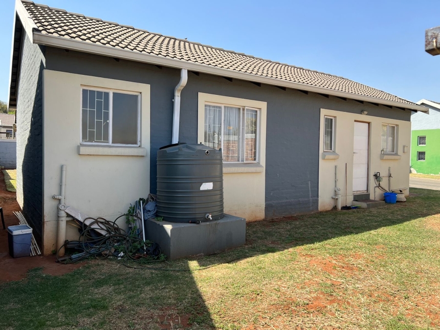 To Let 3 Bedroom Property for Rent in Albemarle Gauteng