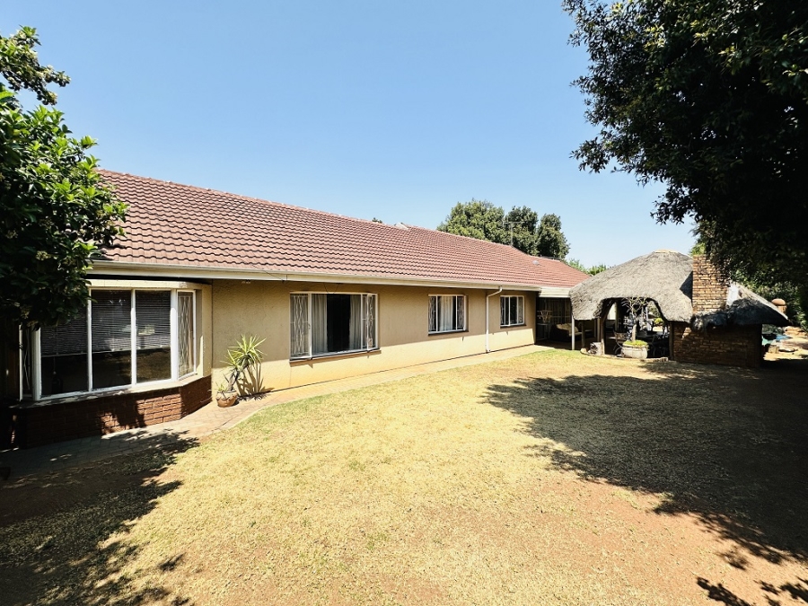 4 Bedroom Property for Sale in Hazeldene Gauteng