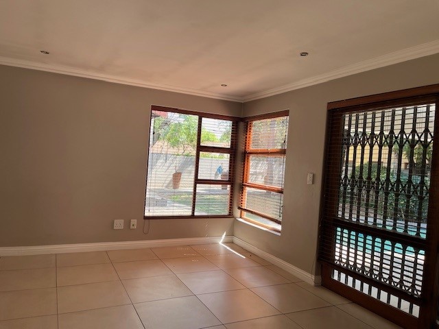 3 Bedroom Property for Sale in Bedfordview Gauteng