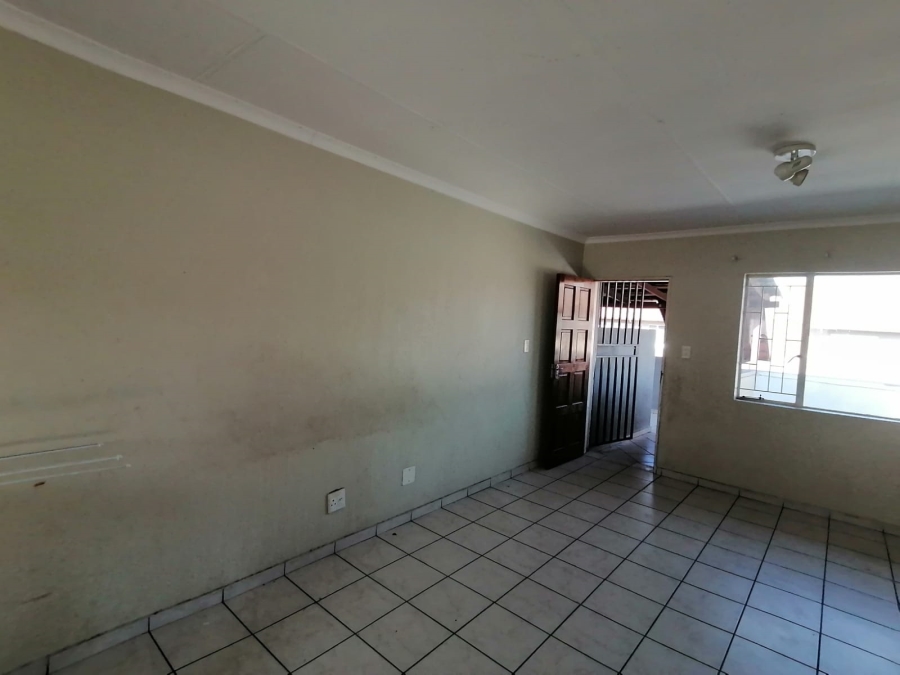 To Let 3 Bedroom Property for Rent in Terenure Gauteng