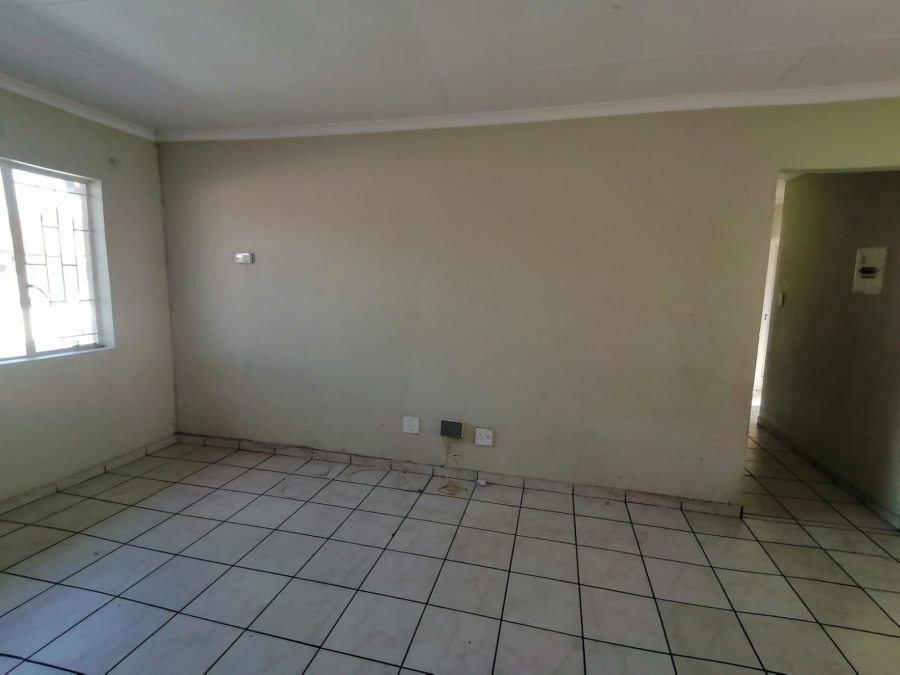 To Let 3 Bedroom Property for Rent in Terenure Gauteng