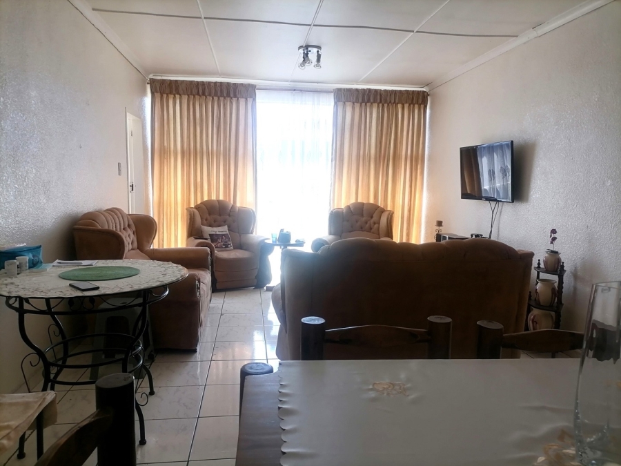 2 Bedroom Property for Sale in Benoni Central Gauteng