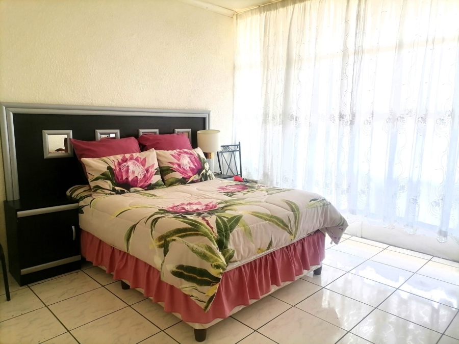 2 Bedroom Property for Sale in Benoni Central Gauteng