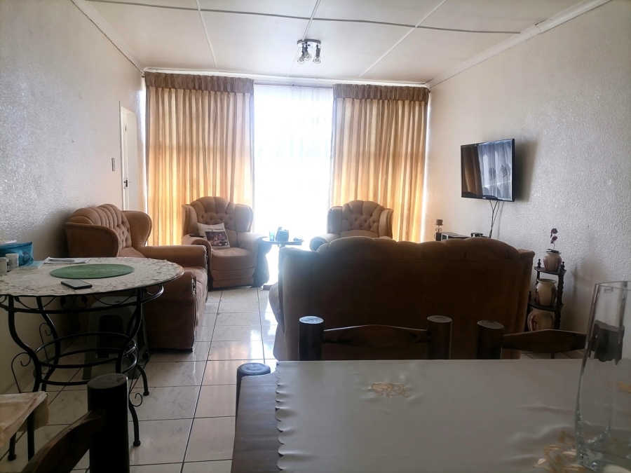 2 Bedroom Property for Sale in Benoni Central Gauteng