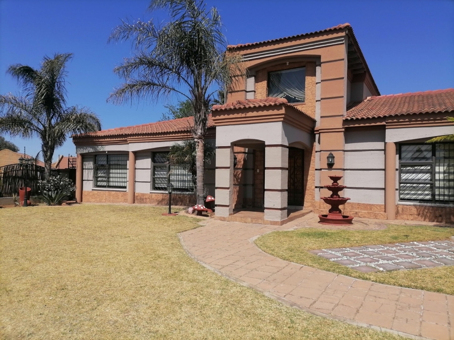 3 Bedroom Property for Sale in Mackenzie Park Gauteng