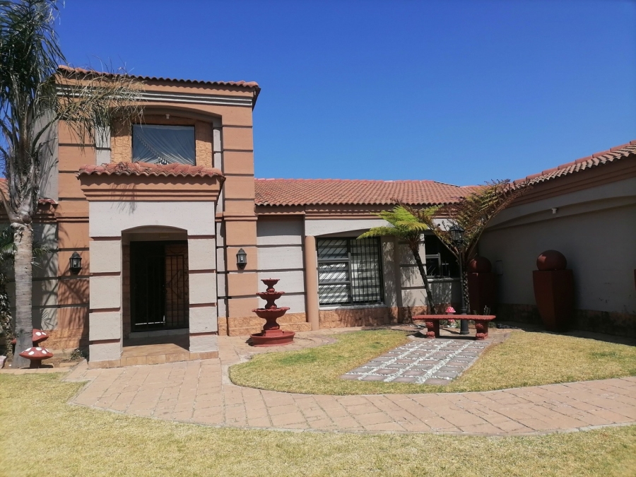 3 Bedroom Property for Sale in Mackenzie Park Gauteng