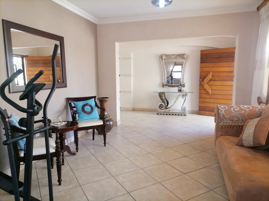 3 Bedroom Property for Sale in Mackenzie Park Gauteng