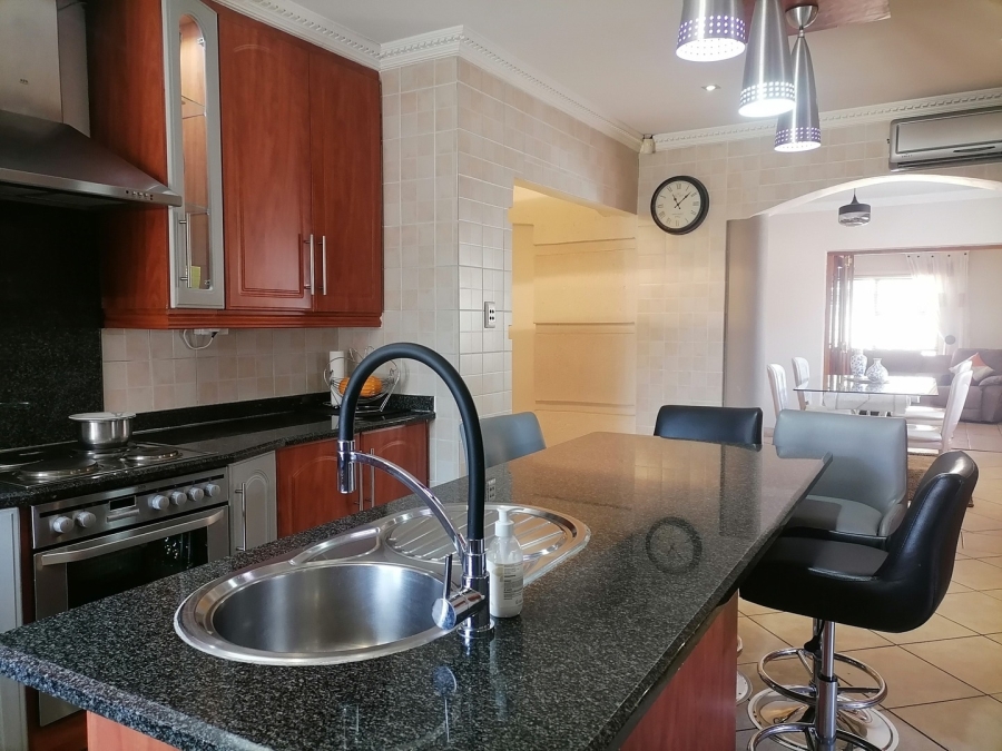 3 Bedroom Property for Sale in Mackenzie Park Gauteng