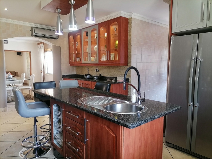 3 Bedroom Property for Sale in Mackenzie Park Gauteng