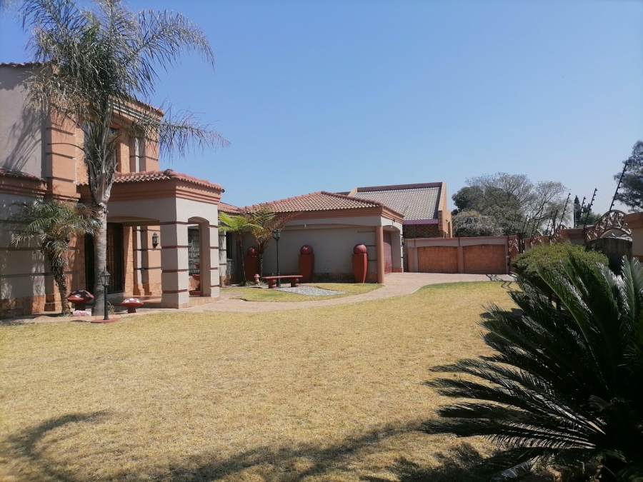 3 Bedroom Property for Sale in Mackenzie Park Gauteng