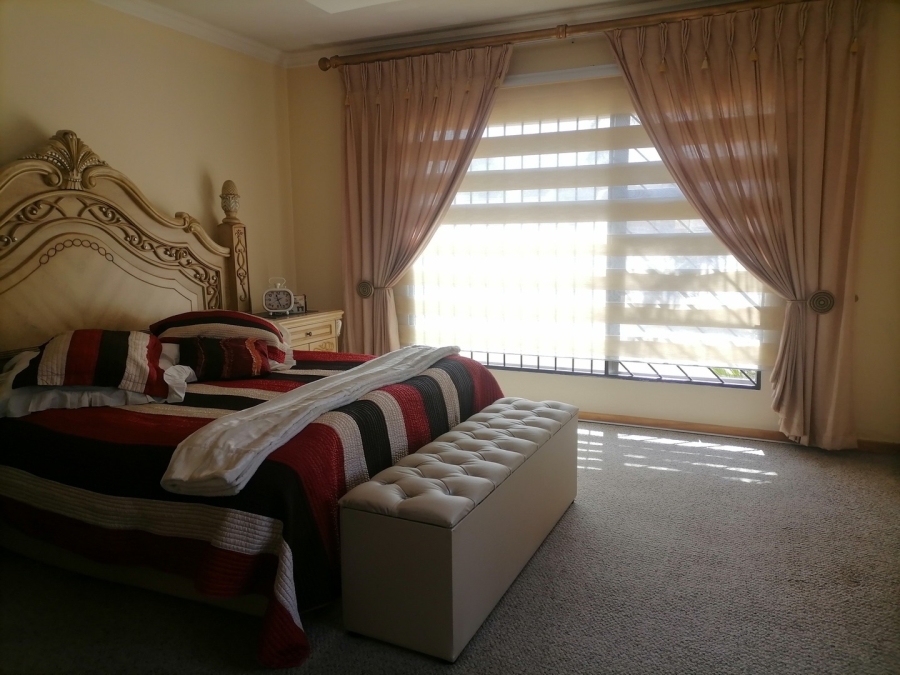 3 Bedroom Property for Sale in Mackenzie Park Gauteng