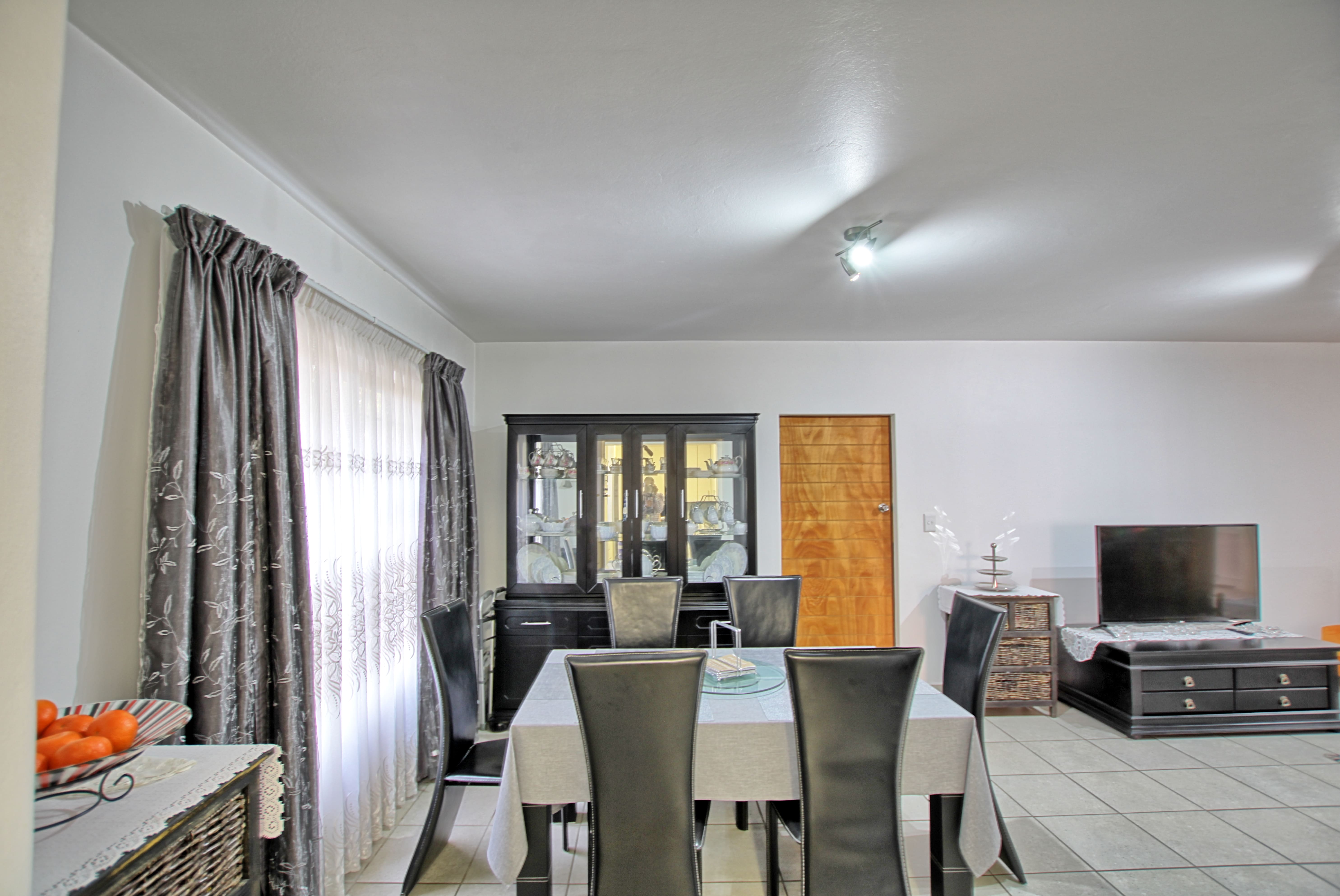 2 Bedroom Property for Sale in Honeydew Gauteng