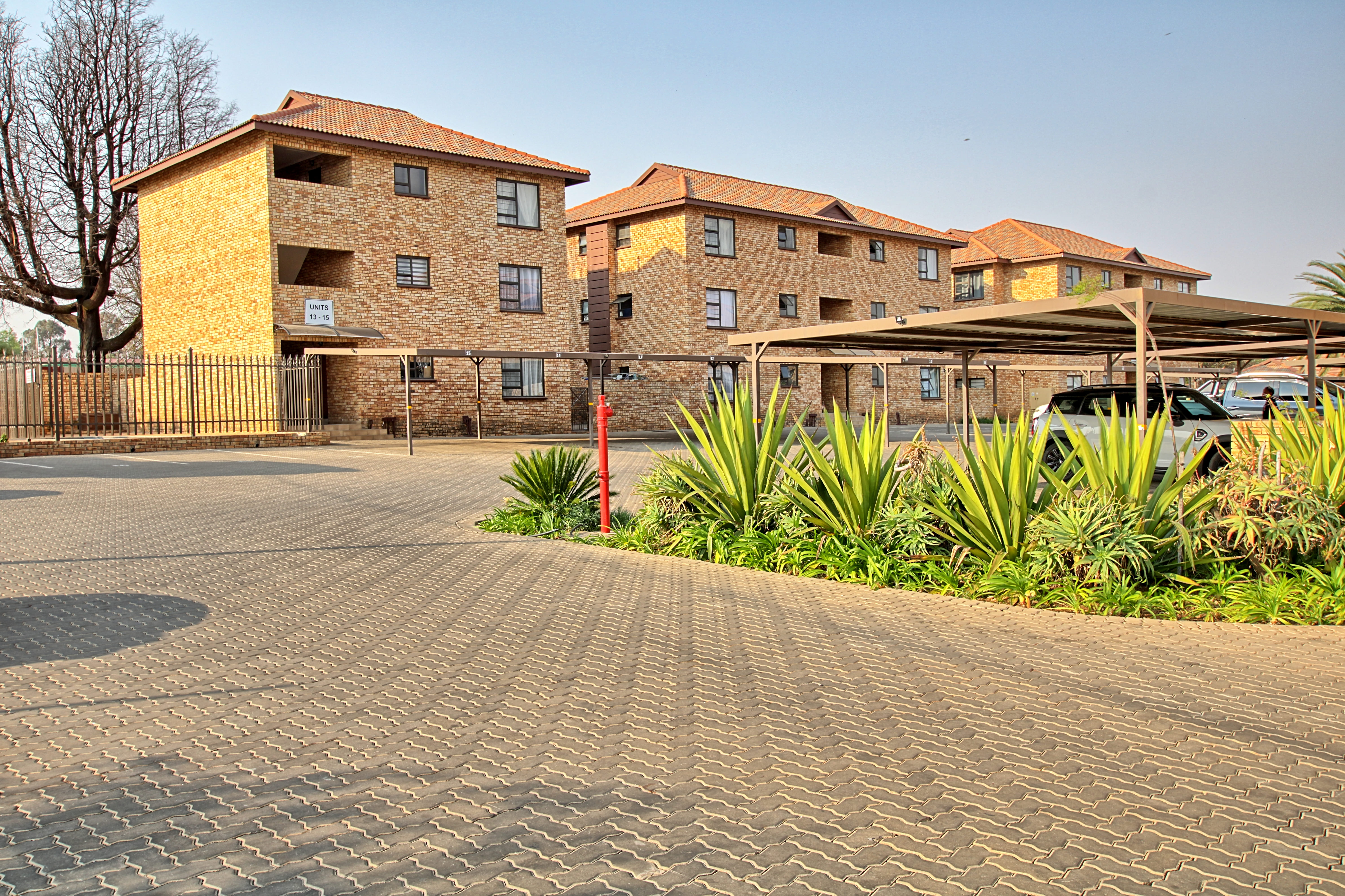 2 Bedroom Property for Sale in Honeydew Gauteng