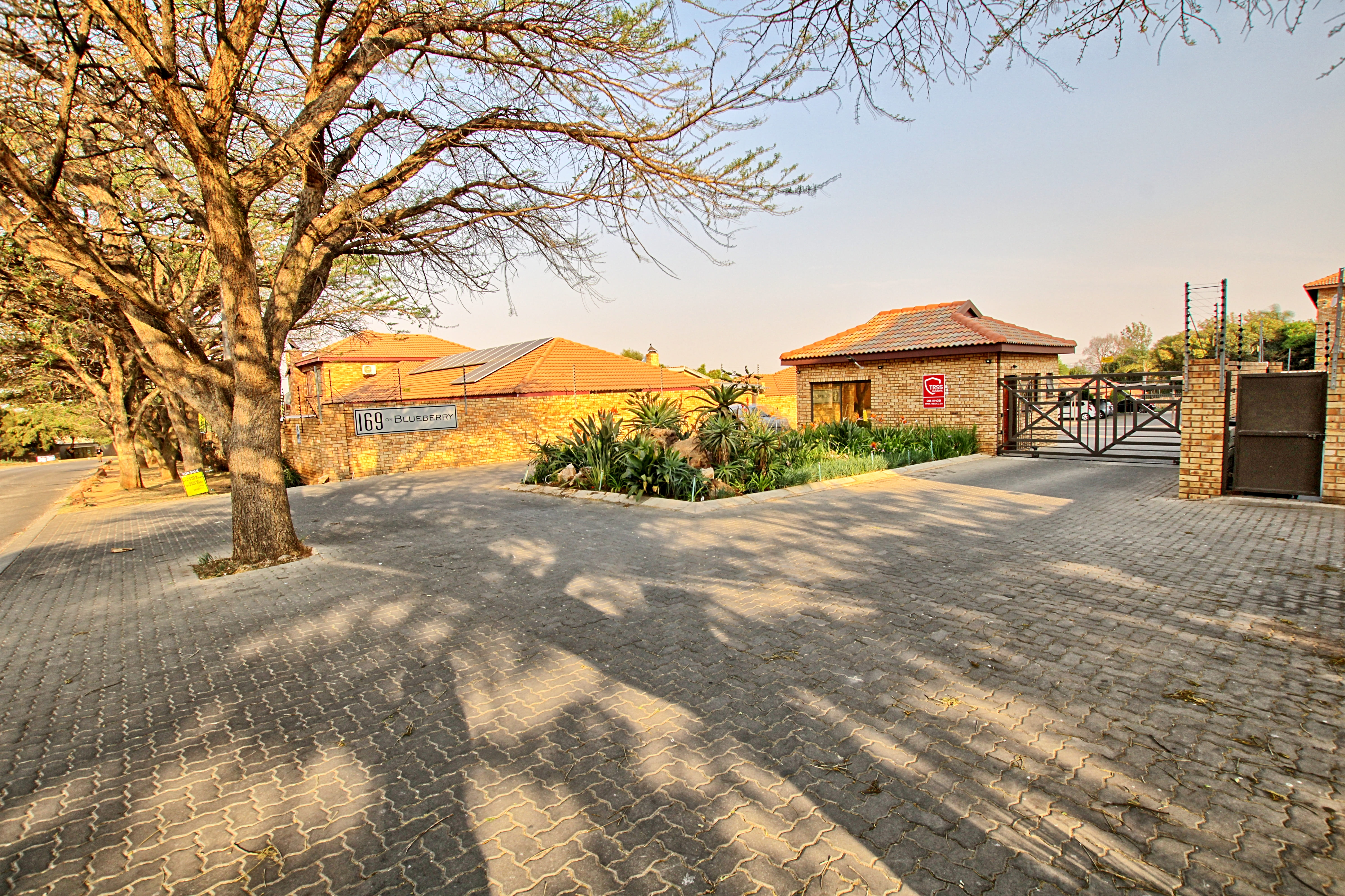 2 Bedroom Property for Sale in Honeydew Gauteng