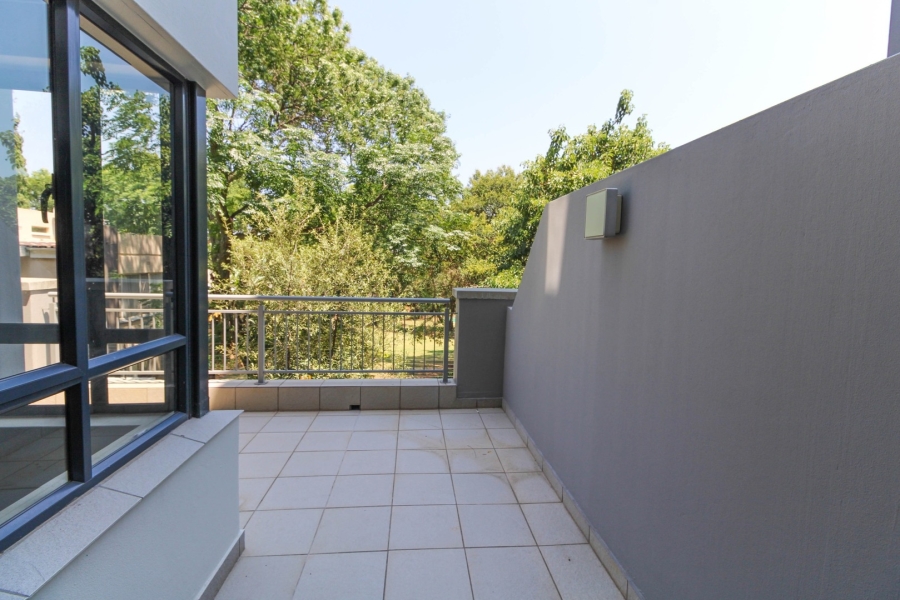 1 Bedroom Property for Sale in Rivonia Gauteng