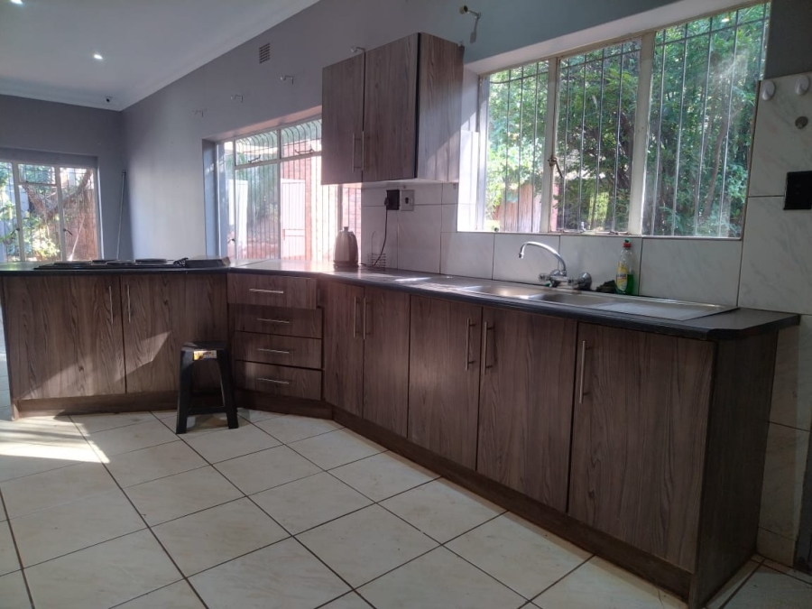 4 Bedroom Property for Sale in Kameeldrift West Gauteng