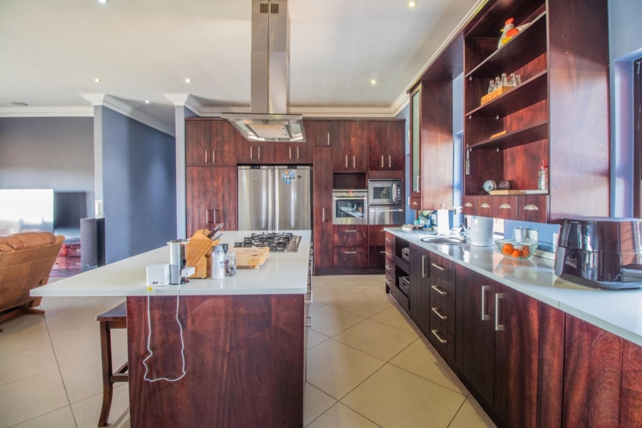 5 Bedroom Property for Sale in Dunblane Lifestyle and Equestrian Estate Gauteng