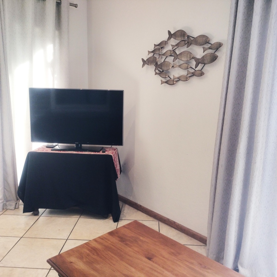 4 Bedroom Property for Sale in Glen Marais Gauteng