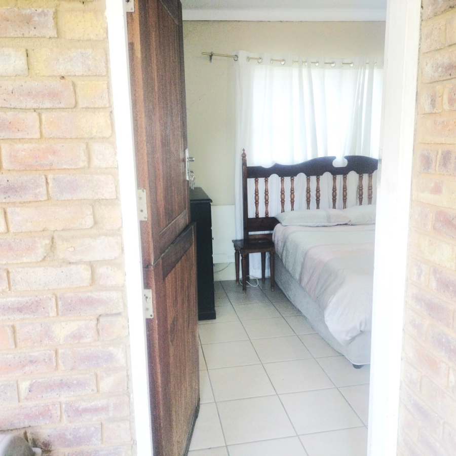 4 Bedroom Property for Sale in Glen Marais Gauteng