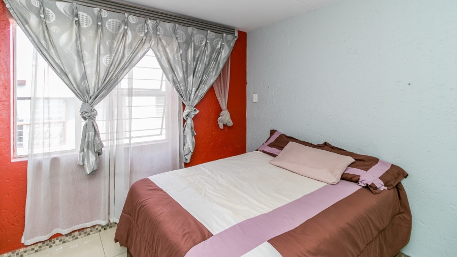 2 Bedroom Property for Sale in Vorna Valley Gauteng