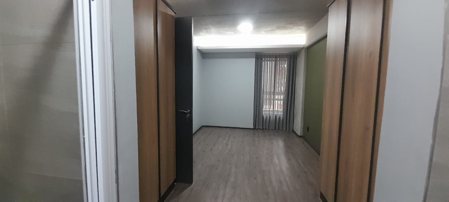 1 Bedroom Property for Sale in Menlo Park Gauteng